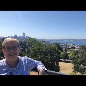 Meet your Posher, Christie